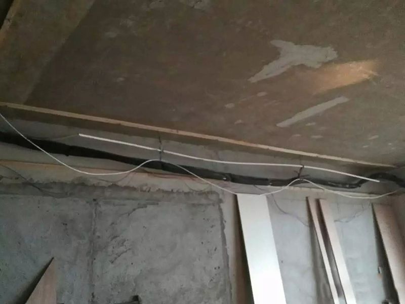 长沙中央空调不规范的安装效果图