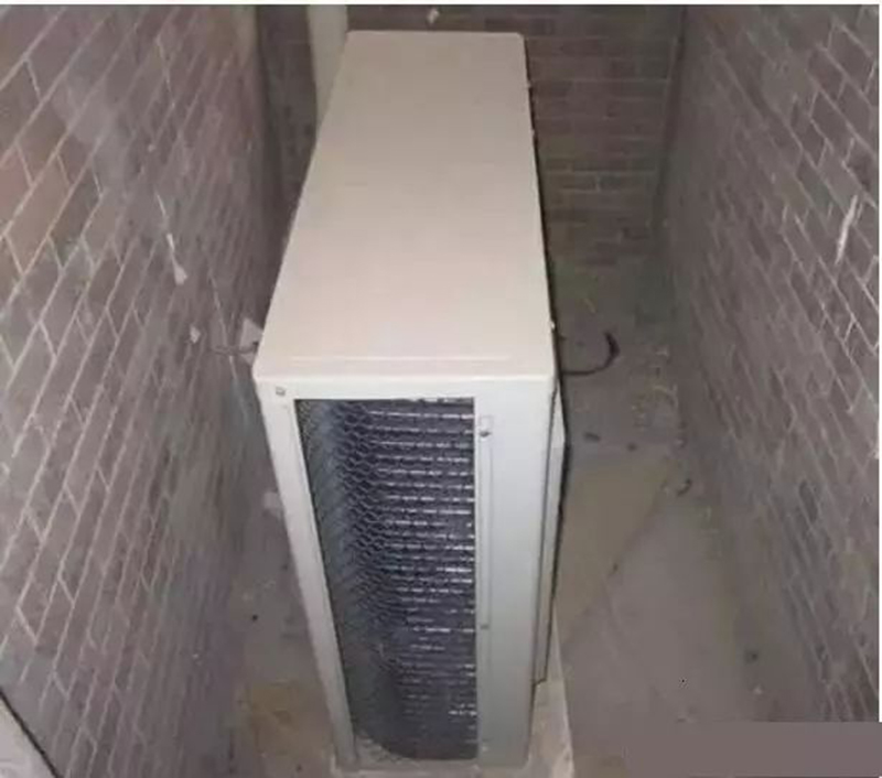 长沙中央空调不规范的安装效果图