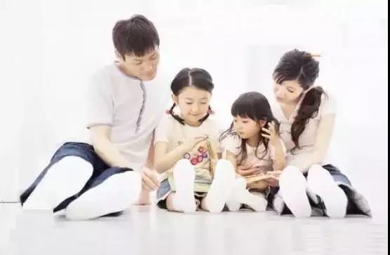 弘跃暖通师傅十几年安装经验告诉你：长沙中央空调要经过3次安装。