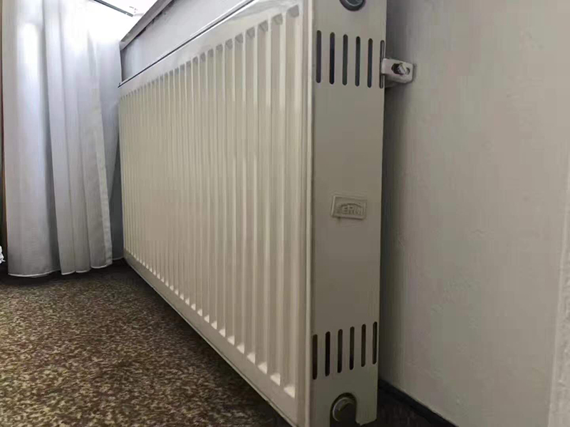 已经服役超过50多年的暖气片你见过吗？【弘跃暖通】
